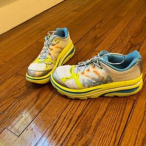 Hoka Bondi size 8.5